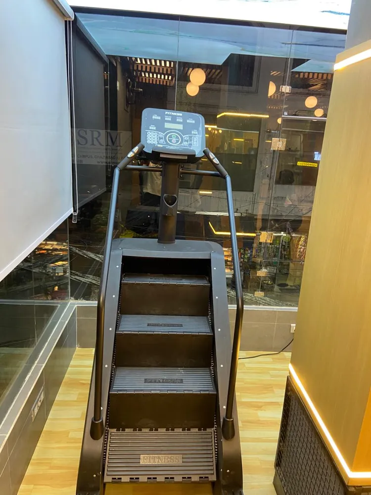 Gym Facility 8